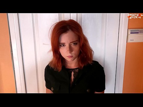 ❤️ Penjaga Keamanan Menghukum Wanita Cantik karena Mengutil - Cum Di Mulut ️ Video seks di id.pornoboden.ru ️❤